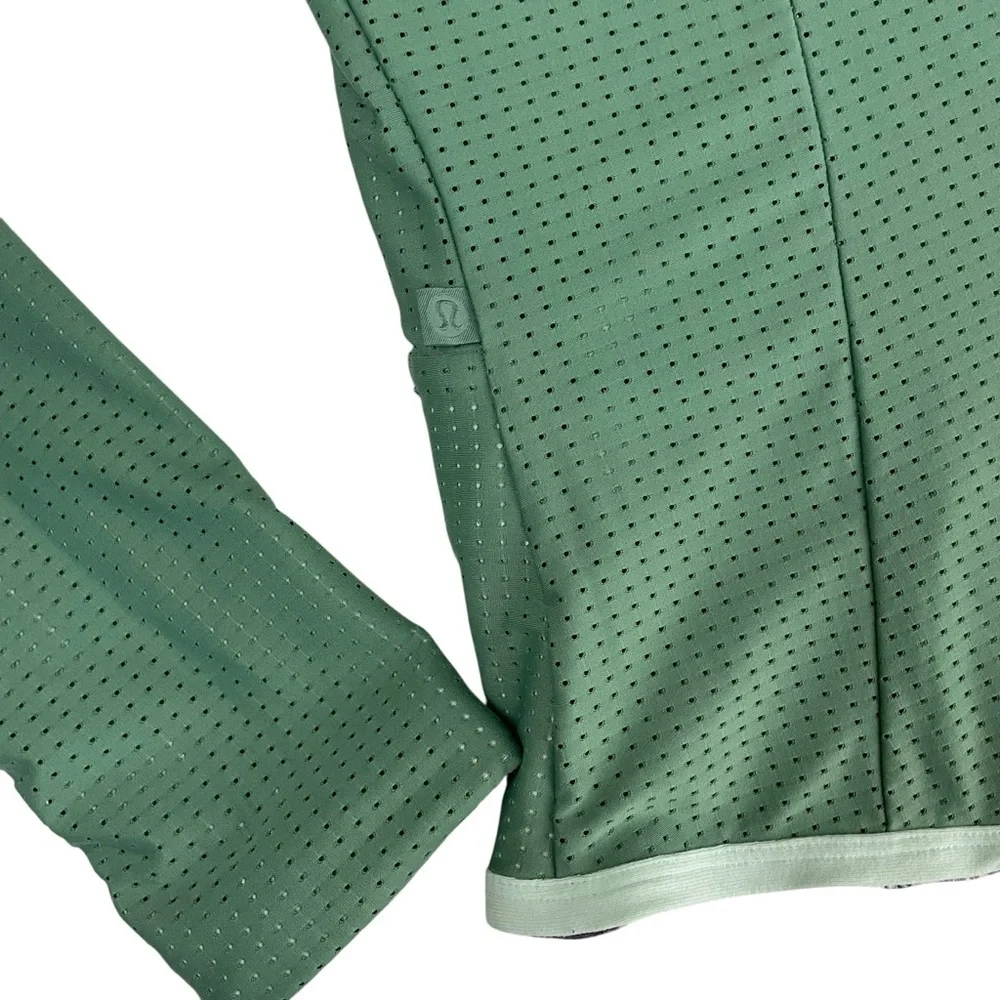 lululemon Find Your‎ Bliss Reversible Jacket Vintage Green Iridescent